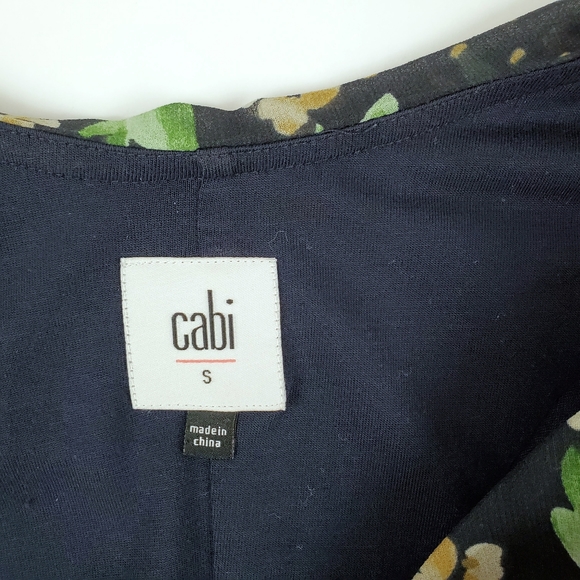 Cabi Floral Print Cold Shoulder Top - Picture 3 of 4